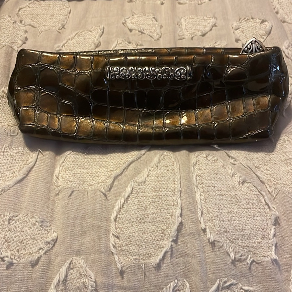 Brighton grey bag w/ Silver hardware W/ matching wallet and make up bag - Picture 8 of 9